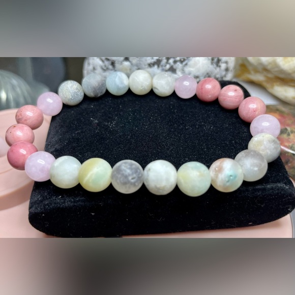 BOGO FREE Rose Quartz And Rhodonite Natural Stone Bracelet 💕 - Picture 2 of 5